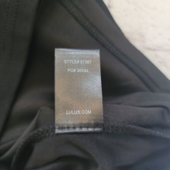 Lulus Black Dress LBD Deep Plunge Neckline Stretch Knit Bodycon Mini Size XS - Picture 5 of 6